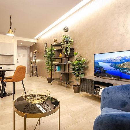 Goito Luxury Apartment, In The Historical Center Bolonha Exterior foto