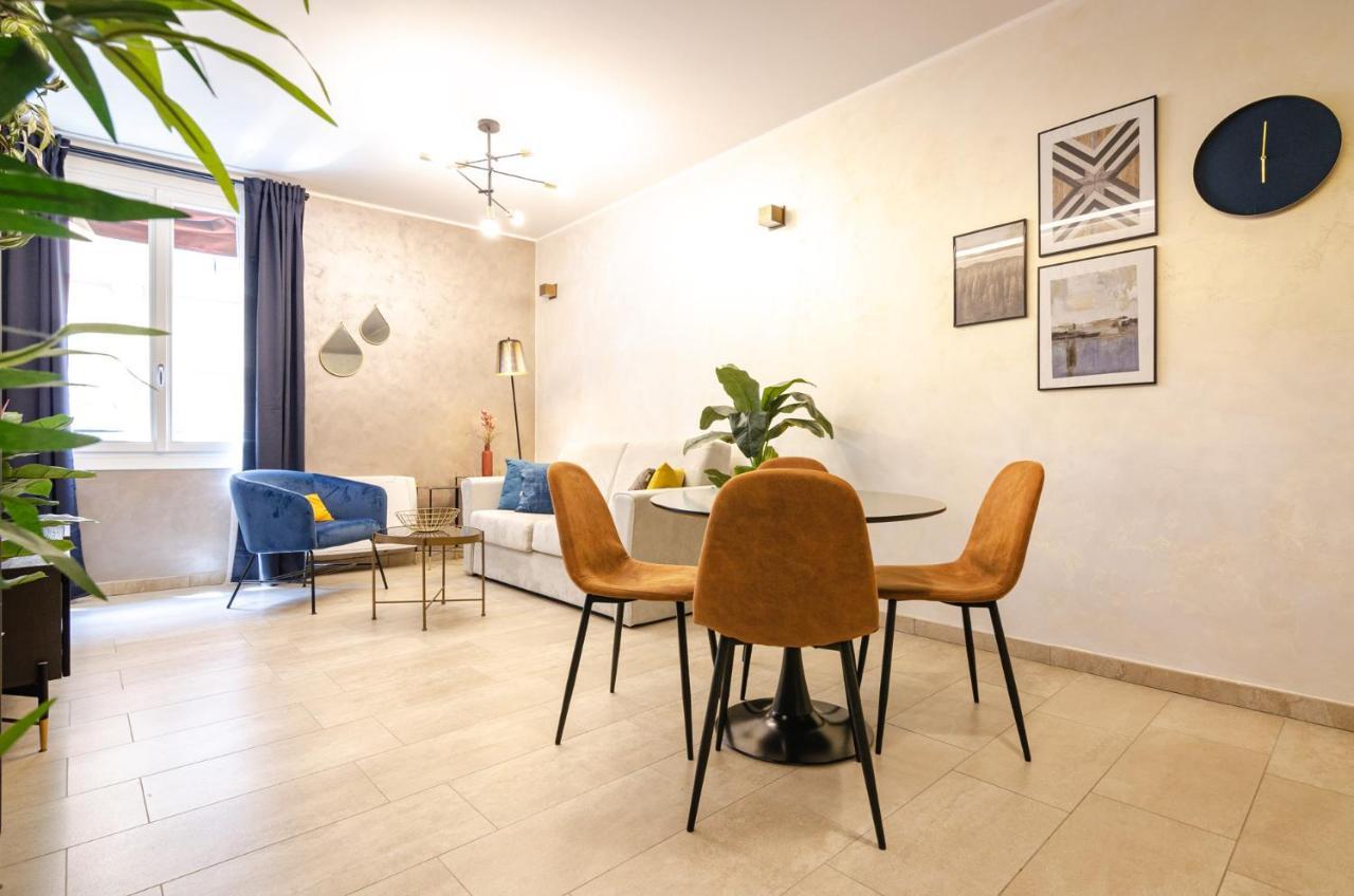 Goito Luxury Apartment, In The Historical Center Bolonha Exterior foto