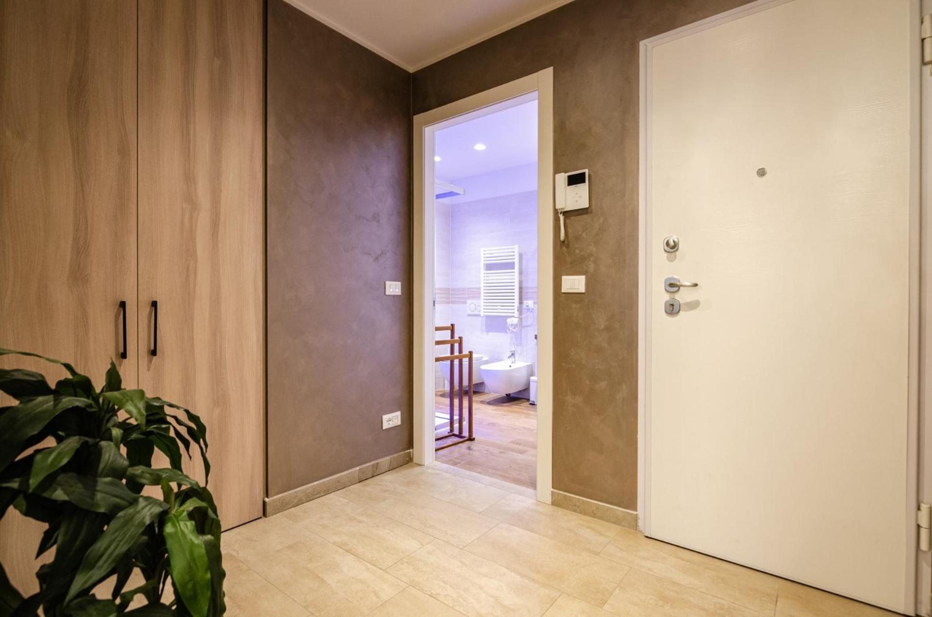 Goito Luxury Apartment, In The Historical Center Bolonha Exterior foto