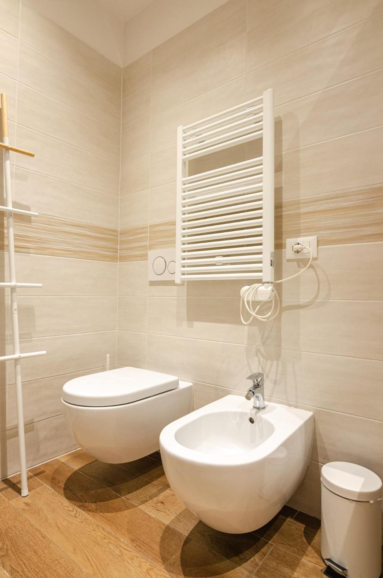 Goito Luxury Apartment, In The Historical Center Bolonha Exterior foto